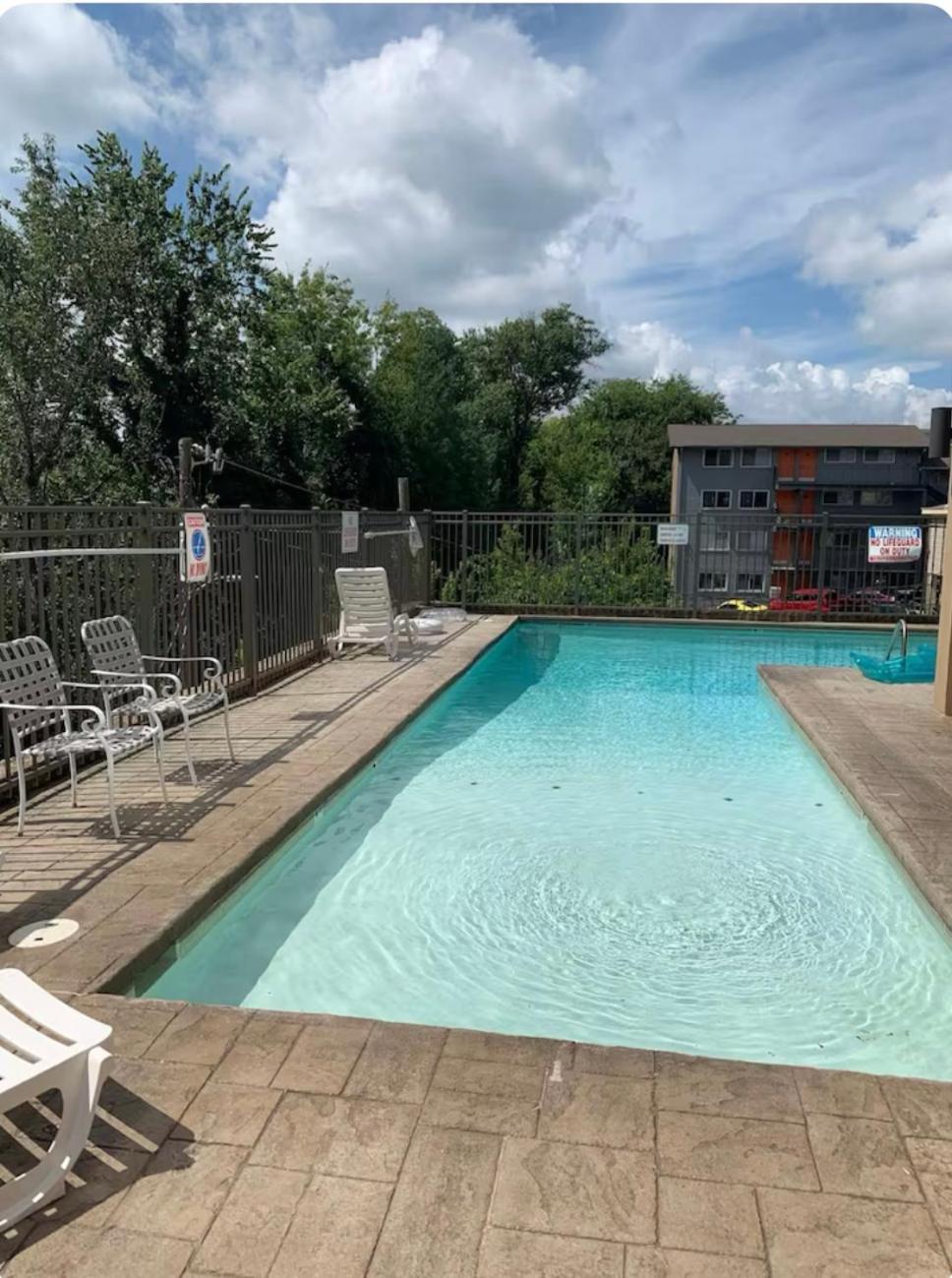 Condo Close To Stadium And Free Parking Ноксвилл Экстерьер фото